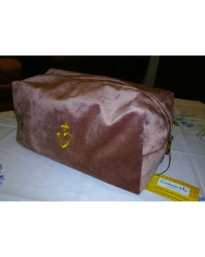 Trousse de toilette MARTA velours vieux rose brodée Jésus Caritas