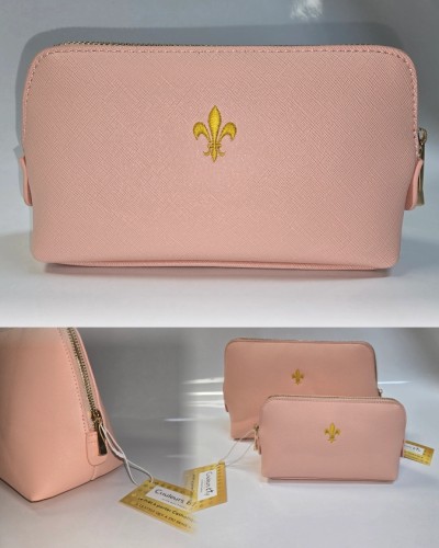 Pochette rose simili cuir GISELE brodée fleur de lys 2 tailles
